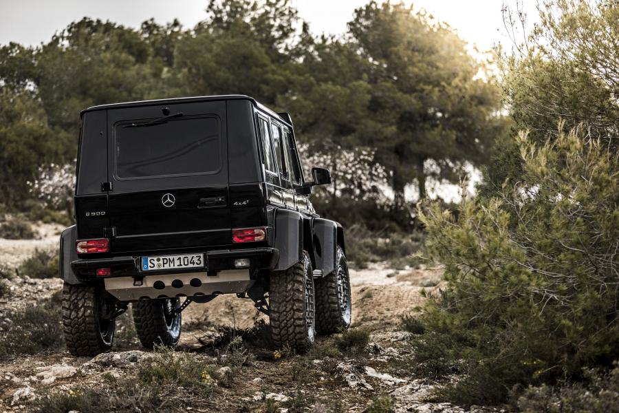  Mercedes-Benz G500 4x4&sup2; Concept 2015 года  (фото 14 из 36)